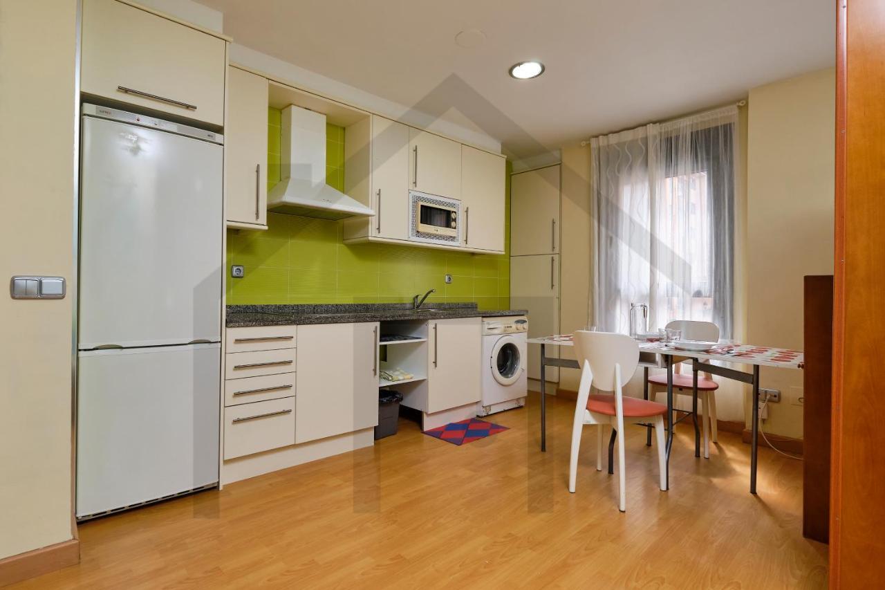 Loft En Oviedo - Ideal Para 3 Personas 외부 사진